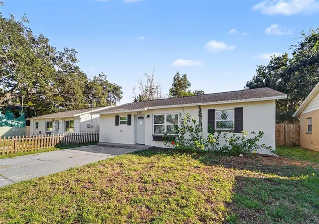 Photo 1 of Single family home for sale at 5200 Behms Ct, Port Richey, FL 34668 | MLS# TB8559358 | Listing updated on 2026-10-20