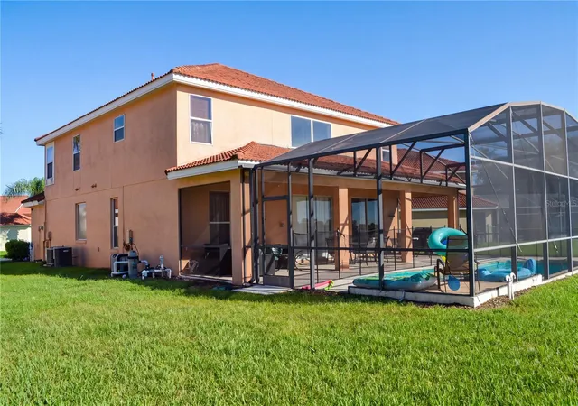 Photo 1 of Single family home for sale at 958 Solana Cir, Davenport, FL 33897 | MLS# O6450909 | Listing updated on 2026-10-23