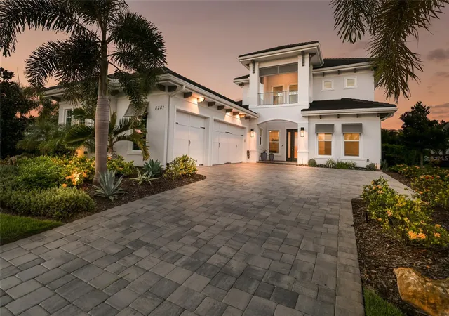 Photo 1 of Single family home for sale at 8281 Pavia Way, Bradenton, FL 34202 | MLS# A4710077 | Listing updated on 2026-10-24