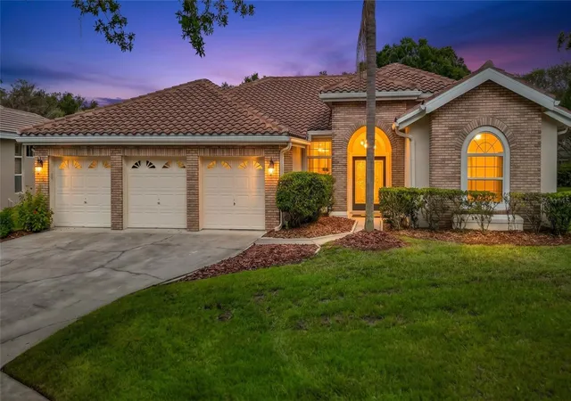 Single family home for sale at 8704 Broadgreen Ct, TAMPA, FL 33647 | MLS# A4710082
