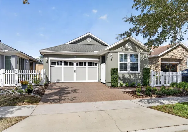 Photo 1 of Single family home for sale at 75 Bayou Bnd Rd, Groveland, FL 34736 | MLS# G5119242 | Listing updated on 2026-10-27