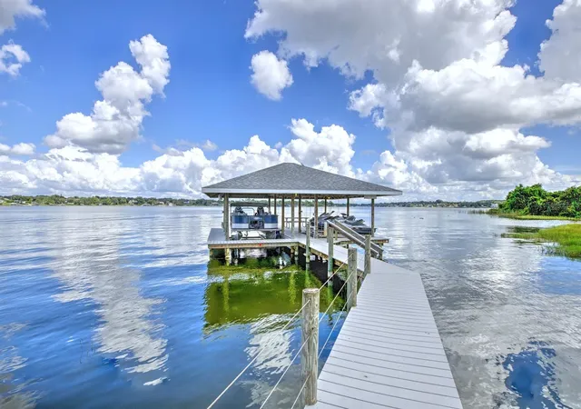 Photo 3 of Single family home for sale at 492 Sunset Pointe Dr, Lake Placid, FL 33852 | MLS# P4940213 | Listing updated on 2026-10-20