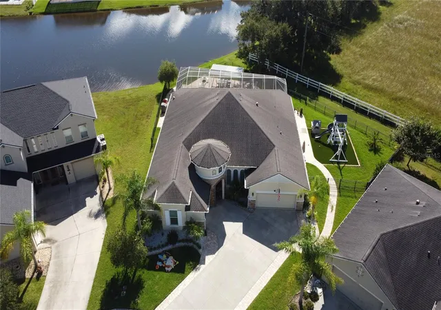 Photo 4 of Single family home for sale at 1904 Mendocino Ln, Port Orange, FL 32128 | MLS# NS1089533 | Listing updated on 2026-10-21