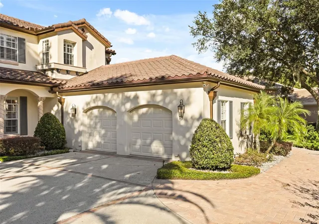 Photo 4 of Single family home for sale at 1909 Belford Ct, Maitland, FL 32751 | MLS# R4912181 | Listing updated on 2026-10-22
