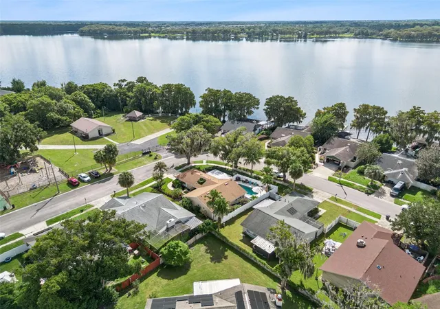 Photo 3 of Single family home for sale at 698 Sausalito Blvd, Casselberry, FL 32707 | MLS# O6450962 | Listing updated on 2026-10-23
