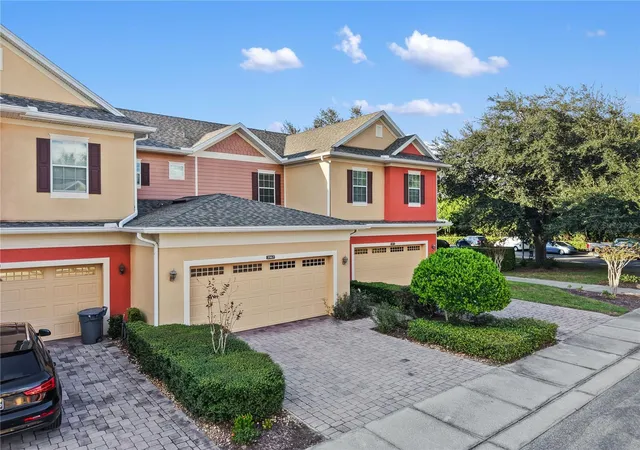 Photo 3 of Townhouse for sale at 3967 Oakington Pl, Longwood, FL 32779 | MLS# O6450965 | Listing updated on 2026-10-22