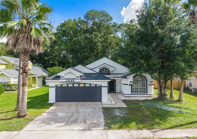 Photo 1 of Single family home for sale at 2546 Davenport Cir, Kissimmee, FL 34746 | MLS# S5159816 | Listing updated on 2026-10-22