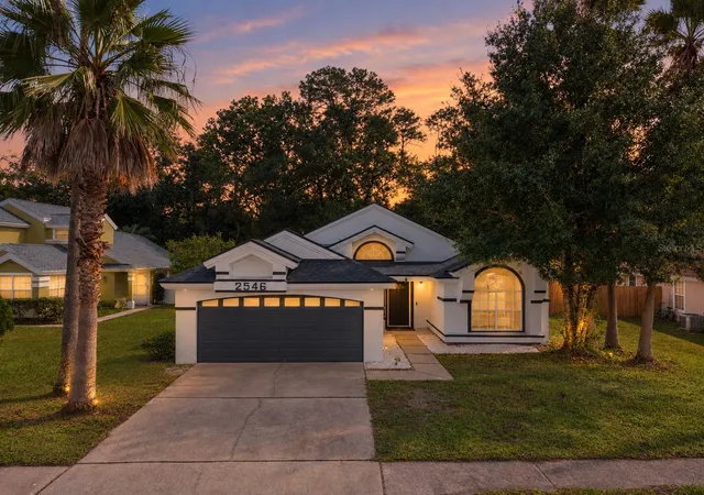 Photo 1 of Single family home for sale at 2546 Davenport Cir, Kissimmee, FL 34746 | MLS# S5159816 | Listing updated on 2026-10-22