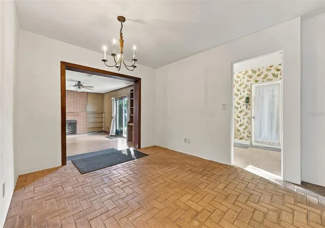 Photo 3 of Single family home for sale at 105 SE 70th Street, Gainesville, FL 32641 | MLS# GC544270 | Listing updated on 2026-10-24
