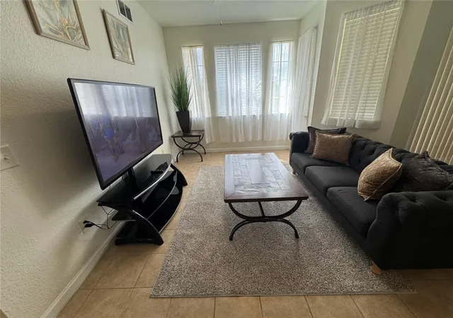 Photo 3 of Condo for sale at 804 Ter Ridge Cir, Davenport, FL 33896 | MLS# S5159817 | Listing updated on 2026-10-21