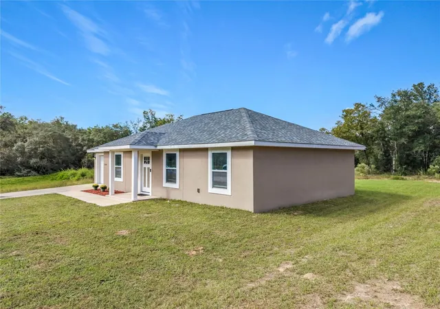 Photo 1 of Single family home for sale at 22787 SW Beach Blvd, Dunnellon, FL 34431 | MLS# OM734272 | Listing updated on 2026-10-25