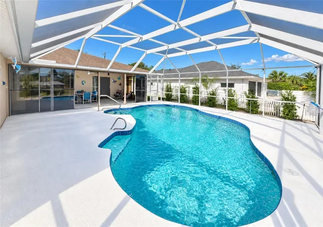 Photo 3 of Single family home for sale at 43 Christopher Ct, Palm Coast, FL 32137 | MLS# FC322220 | Listing updated on 2026-10-27