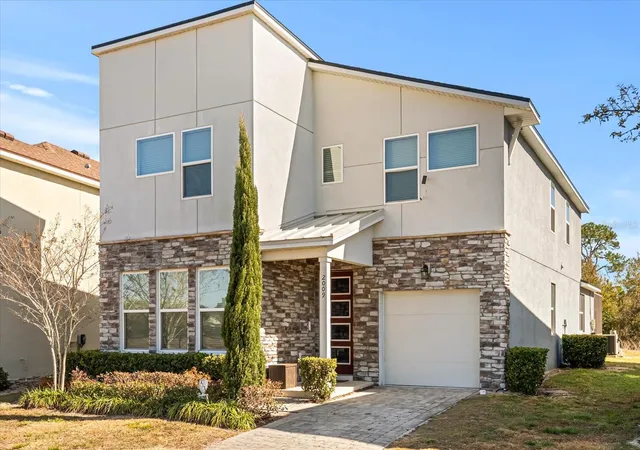 Photo 1 of Single family home for sale at 2009 Tropical Palms Cir, Kissimmee, FL 34747 | MLS# O6450986 | Listing updated on 2026-10-28