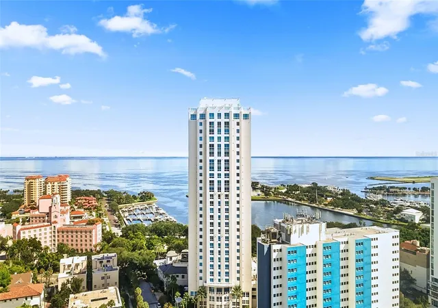 Photo 2 of Condo for sale at 400 Beach Dr Ne #1101, Saint Petersburg, FL 33701 | MLS# TB8559460 | Listing updated on 2026-10-21