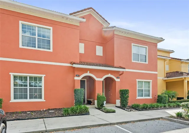 Photo 3 of Townhouse for sale at 3081 Beach Palm Ave, Kissimmee, FL 34747 | MLS# O6451011 | Listing updated on 2026-10-20