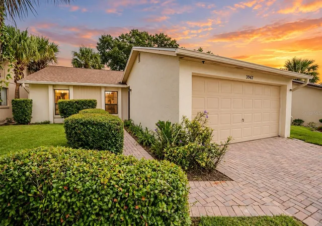 Single family home for sale at 3947 Cypress Landing W, WINTER HAVEN, FL 33884 | MLS# TB8559476