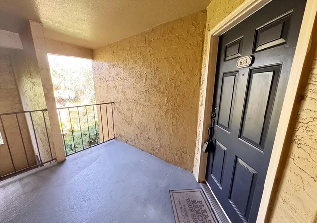 Photo 1 of Condo for sale at 5124 Conroy Rd #33, Orlando, FL 32811 | MLS# O6451018 | Listing updated on 2026-10-28