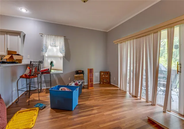 Photo 3 of Single family home for sale at 910 Eldridge St, Clearwater, FL 33755 | MLS# TB8559496 | Listing updated on 2026-10-22