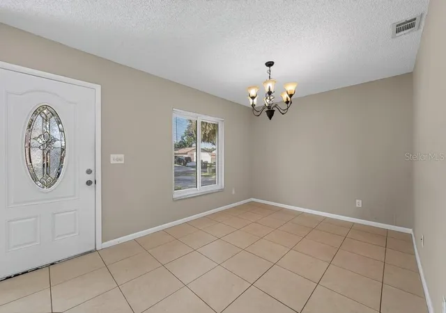 Photo 3 of Single family home for sale at 518 Wynnwood Dr, Brandon, FL 33511 | MLS# TB8559517 | Listing updated on 2026-10-21