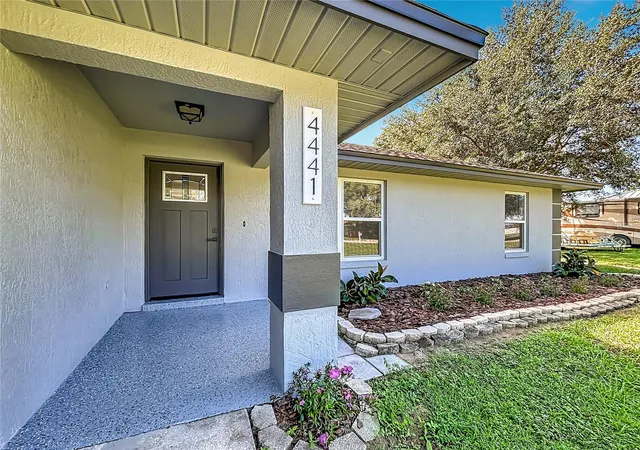 Photo 1 of Single family home for sale at 4441 Iris St N, Lakeland, FL 33813 | MLS# L4965889 | Listing updated on 2026-10-20