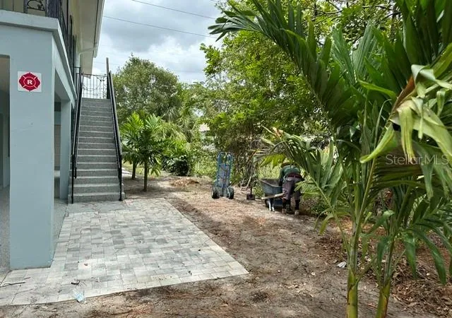 Photo 3 of House for sale at 5111 1st Avenue S, St Petersburg, FL 33707 | MLS# TB8559521 | Listing updated on 2026-10-20
