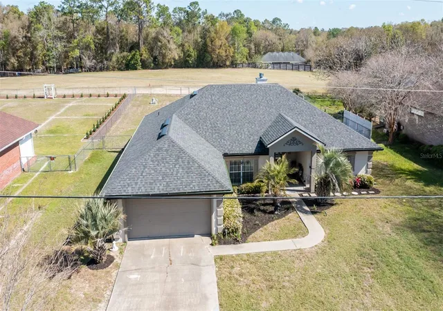 Photo 3 of Single family home for sale at 4565 Se 3rd Place, Keystone Heights, FL 32656 | MLS# GC544283 | Listing updated on 2026-10-22