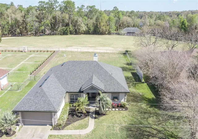 Photo 4 of Single family home for sale at 4565 SE 3rd Place, Keystone Heights, FL 32656 | MLS# GC544283 | Listing updated on 2026-10-22