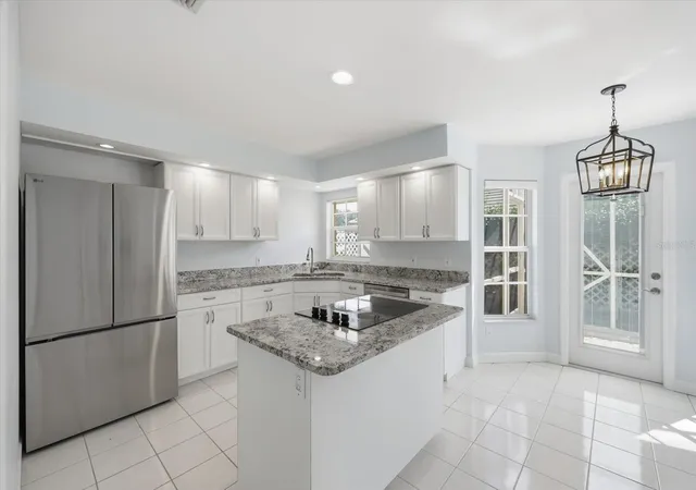 Photo 3 of House for sale at 522 Clubside Cir #10, Venice, FL 34293 | MLS# N6146275 | Listing updated on 2026-10-22