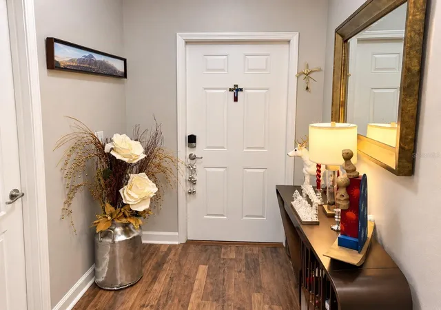 Photo 4 of Single family home for sale at 13019 Garridan Ave, Windermere, FL 34786 | MLS# O6451068 | Listing updated on 2026-10-21