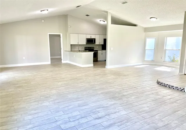 Photo 3 of Single family home for sale at 169 Birmingham Dr, Kissimmee, FL 34758 | MLS# S5159835 | Listing updated on 2026-10-22