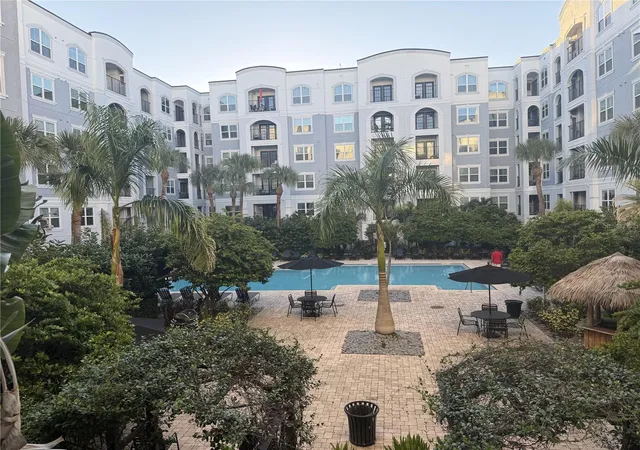 Photo 1 of Condo for sale at 204 E South St #2052, Orlando, FL 32801 | MLS# O6451071 | Listing updated on 2026-10-21