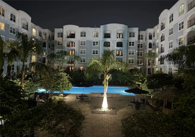 Listing Photo 1 - Condo for sale in building located at 204 E S St, Orlando, FL 32801 - Unit #2052