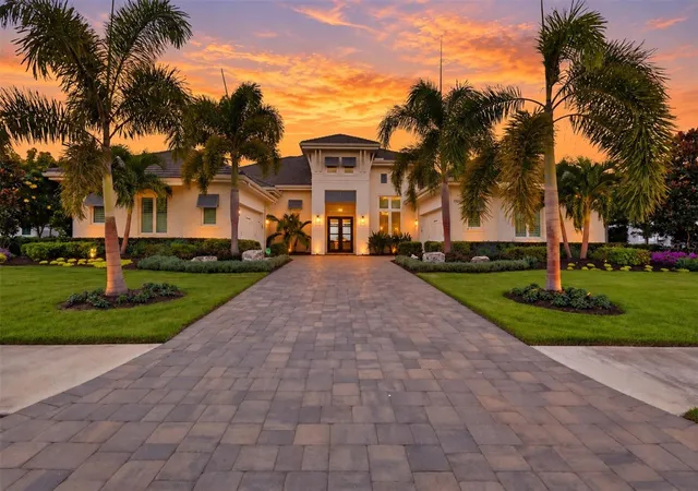 Single family home for sale at 17015 Clearlake Ave, LAKEWOOD RANCH, FL 34202 | MLS# A4710150