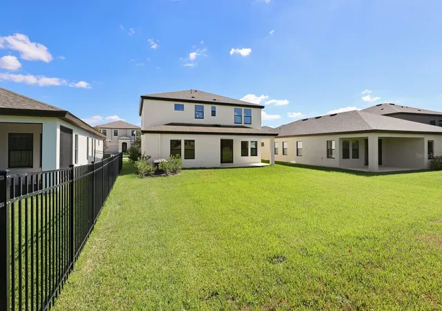 Photo 4 of Single family home for sale at 12633 Shetland Walk Dr, Lithia, FL 33547 | MLS# TB8559549 | Listing updated on 2026-10-29