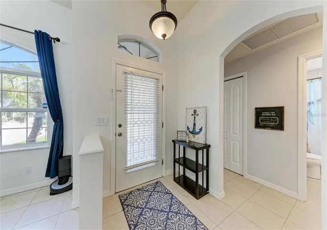 Photo 3 of Single family home for sale at 485 Grant Rd, Venice, FL 34293 | MLS# N6146276 | Listing updated on 2026-10-23