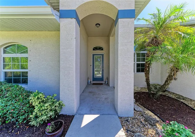 Photo 4 of Single family home for sale at 485 Grant Rd, Venice, FL 34293 | MLS# N6146276 | Listing updated on 2026-10-23