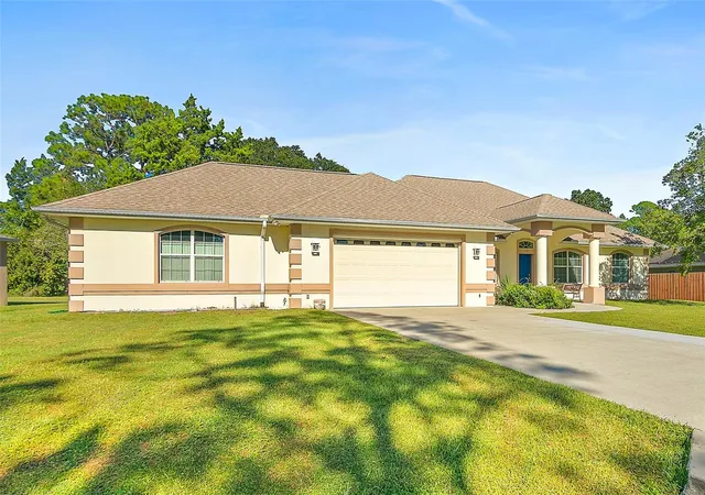 Photo 2 of Sale Pending at 46 Whispering Pine Dr, Palm Coast, FL 32164 | MLS# FC322236 | Listing updated on 2026-10-26