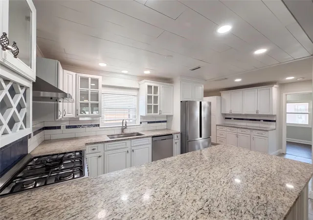 Photo 1 of Single family home for sale at 2645 Roy Hanna Dr S, Saint Petersburg, FL 33712 | MLS# O6451093 | Listing updated on 2026-10-20