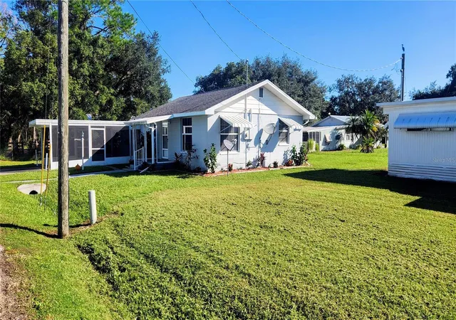 Photo 1 of Single family home for sale at 1601 Trout Blvd, Saint Cloud, FL 34771 | MLS# S5159845 | Listing updated on 2026-10-24