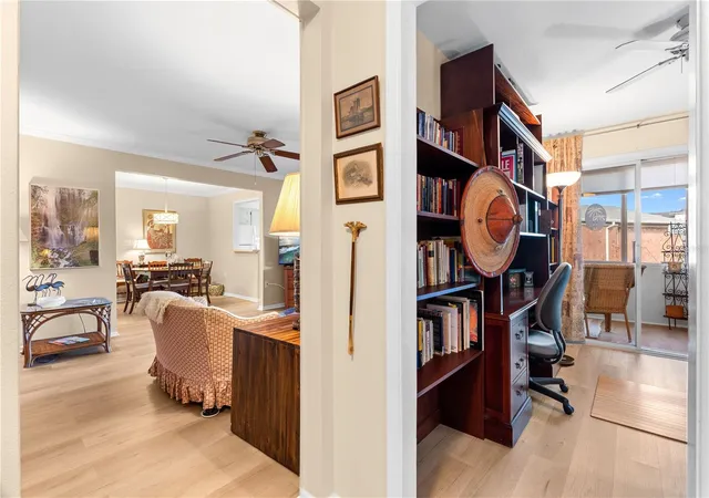 Listing Photo 5 - Condo for sale in building located at 3910 37Th St S, St Petersburg, FL 33711 - Unit #39
