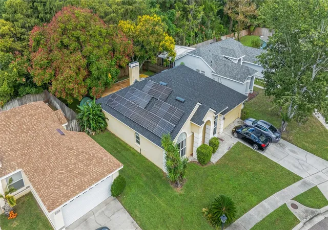 Photo 4 of Single family home for sale at 602 Sherburn Ct, Orlando, FL 32828 | MLS# O6451108 | Listing updated on 2026-10-22