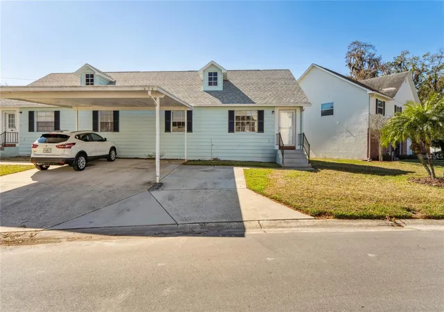 Photo 1 of Condo for sale at 6632 Hickorywood Ln #4B, New Port Richey, FL 34653 | MLS# W7890449 | Listing updated on 2026-10-23