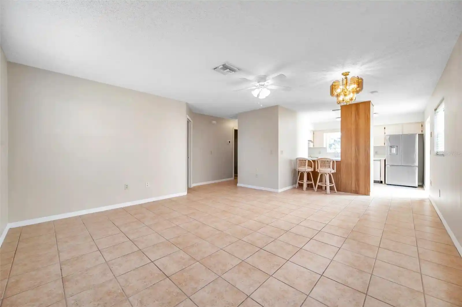 Listing Photo 2 - Condo for sale in 6632 Hickorywood Ln located at 6632 Hickorywood Ln, New Port Richey, FL 34653 - Unit #4B