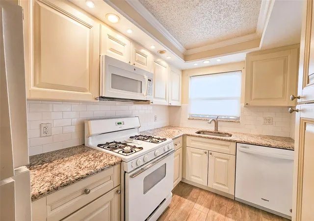 Photo 2 of Condo for sale at 2850 59th Street S #112, Gulfport, FL 33707 | MLS# TB8559611 | Listing updated on 2026-10-22