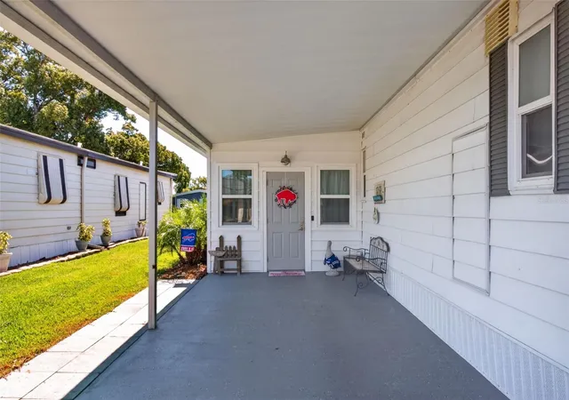 Photo 3 of Manufactured home for sale at 176 Clubview Dr #3, Safety Harbor, FL 34695 | MLS# TB8559617 | Listing updated on 2026-10-23