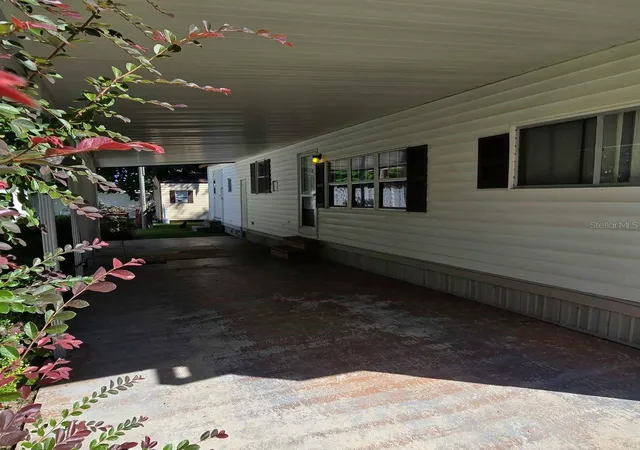 Photo 1 of Manufactured home for sale at 9849 SE 160th Lane, Summerfield, FL 34491 | MLS# G5119267 | Listing updated on 2026-10-21
