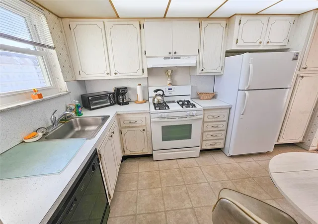 Photo 2 of Condo for sale at 5935 30th Avenue S #301, Gulfport, FL 33707 | MLS# TB8559625 | Listing updated on 2026-10-31