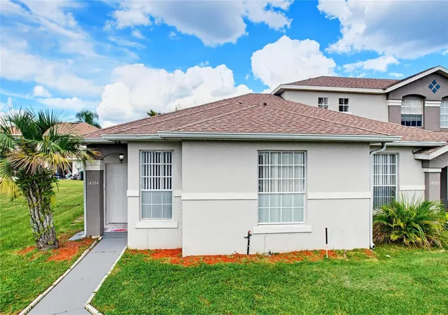 Townhouse for sale at 14584 Laguna Beach Cir, ORLANDO, FL 32824 | MLS# O6451132