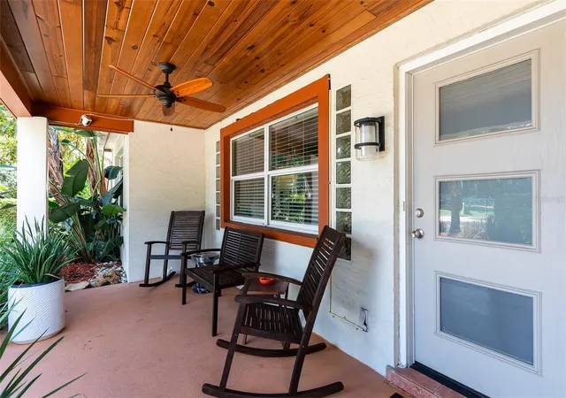 Photo 2 of Single family home for sale at 1036 Delaney Ave, Orlando, FL 32806 | MLS# O6451134 | Listing updated on 2026-10-23
