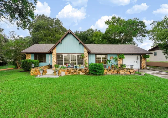 Single family home for sale at 10345 SW 84th Avenue Rd, OCALA, FL 34481 | MLS# TB8559629